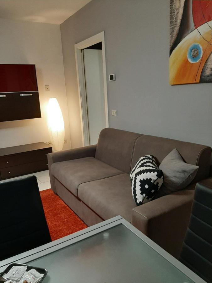 Venezia Suite Apartment Mira Bagian luar foto