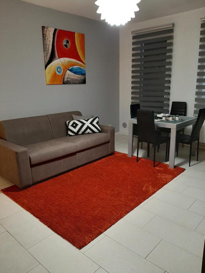 Venezia Suite Apartment Mira Bagian luar foto