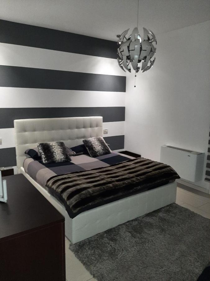 Venezia Suite Apartment Mira Bagian luar foto