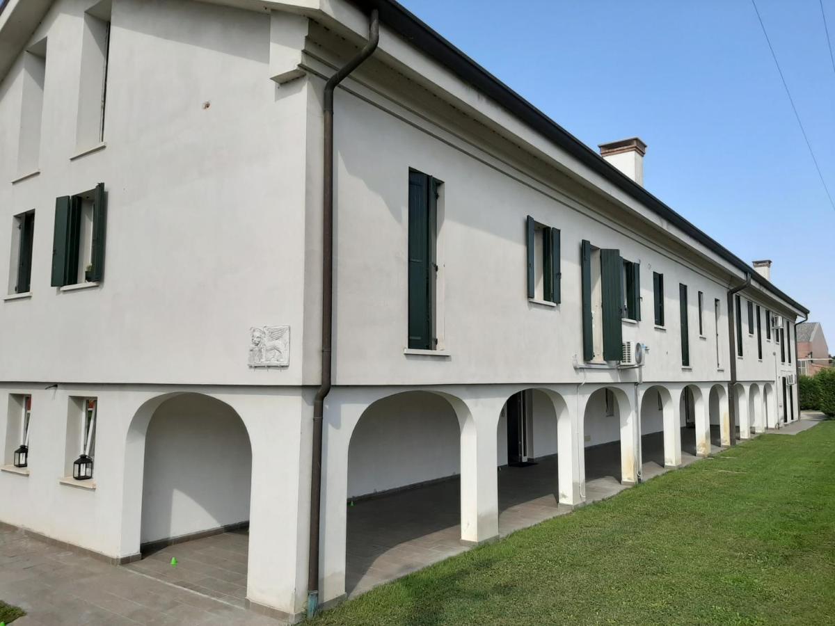 Venezia Suite Apartment Mira Bagian luar foto