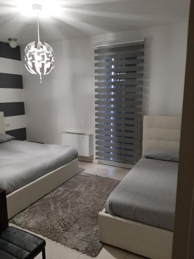 Venezia Suite Apartment Mira Bagian luar foto